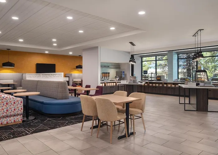 Home2 By Hilton Flagstaff